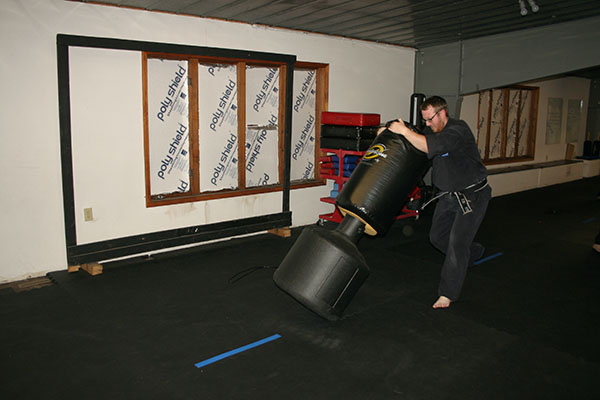 Kempo Karate Adult Class Bag Night Punching and kicking technics