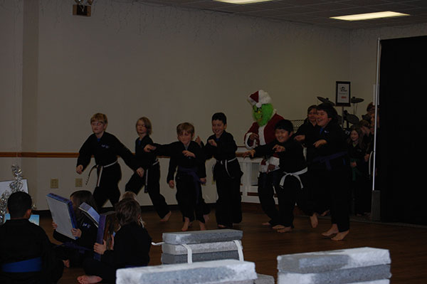 Kempo Karate Christmas Demo kids class Grinch skit